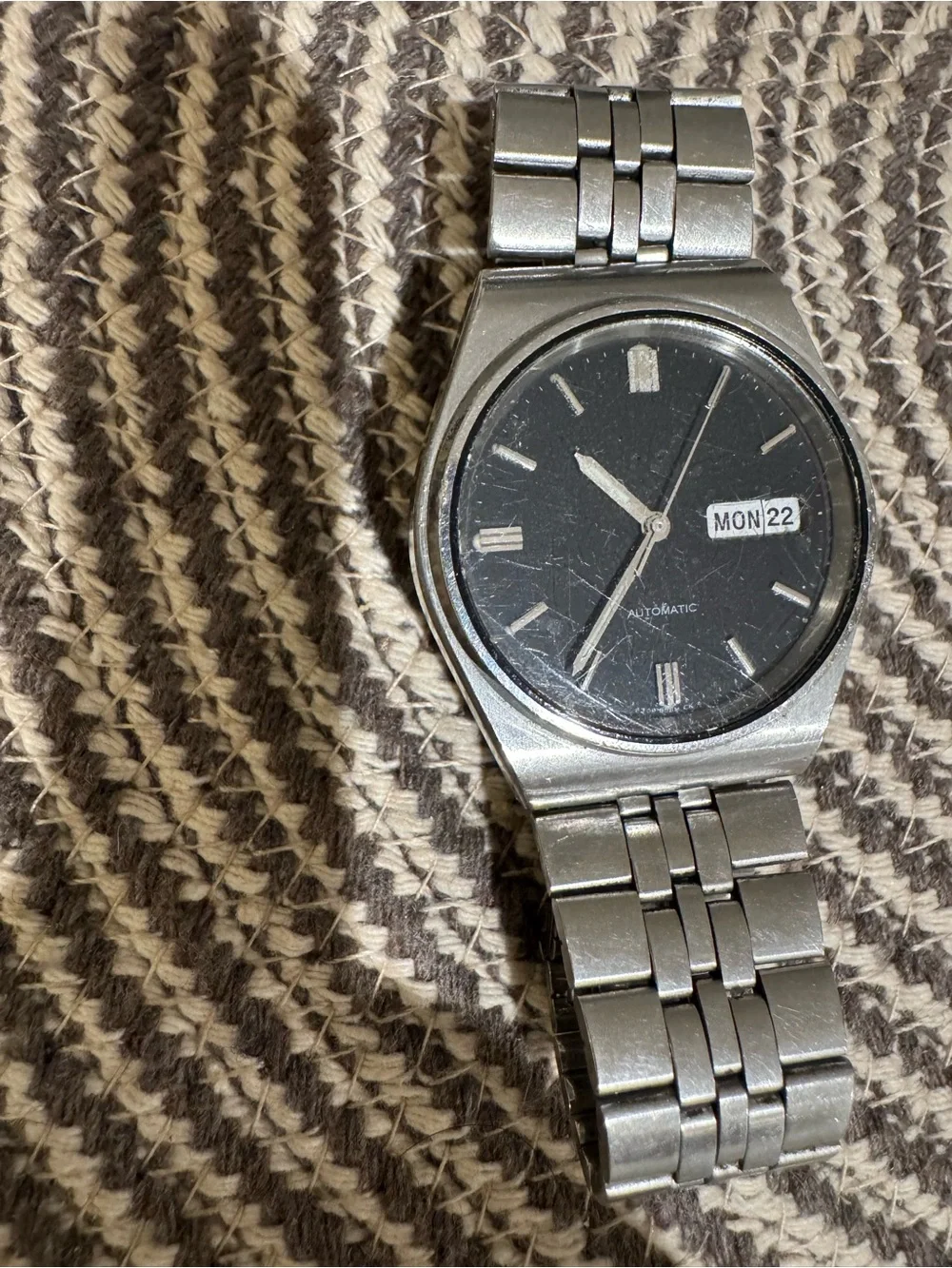 Vintage Seiko Automatic 6309-8830 Mens Watch 35mm Black Dial Day Date